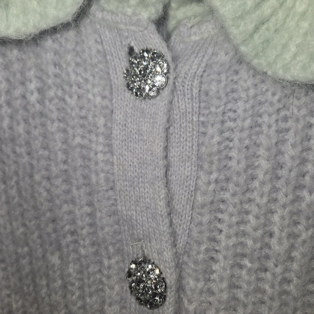 Zara Lavender  Bib Collar Sweater with decor buttons Size XL. EUC - Picture 4 of 11